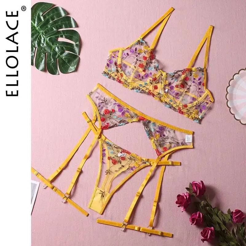 Wearables clothing 3-piece floral lace lingerie set