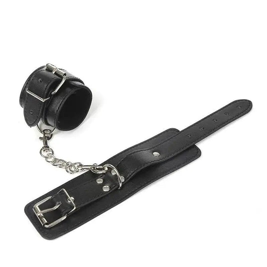 Bondage toy black pu leather wrist cuffs with soft lining