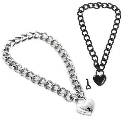 Bondage clothing jewelry locked heart collar choker chain