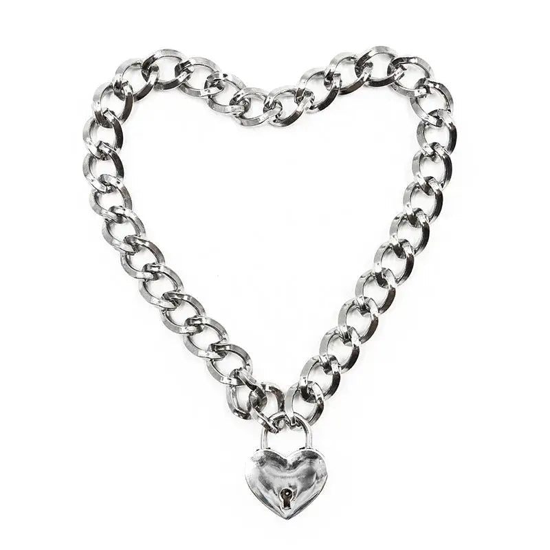 Bondage clothing jewelry locked heart collar choker chain